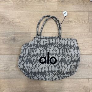 New Alo Yoga Tote